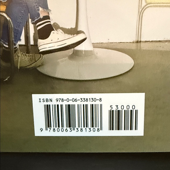 Brand New!! Elyse Myers Book “That’s a great question…” - Picture 2 of 2